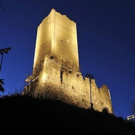 דירות קומו Mice Ottima Soluzione Per Il Centro E La Svizzera מראה חיצוני תמונה